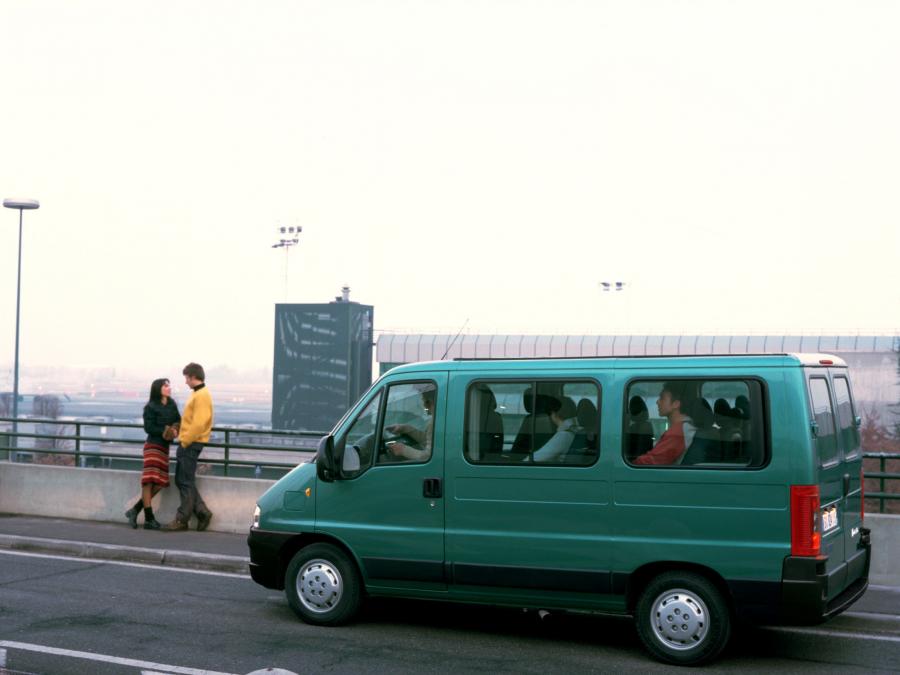  Fiat Ducato Panorama (244) 2002 года  (фото 2 из 14)